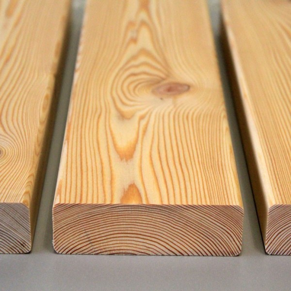 B-Sortierung / Glattkantbretter 28x90mm Sibirische Lärche