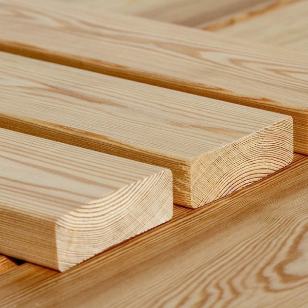 A-Sortierung / Glattkantbretter 28x90mm Sibirische Lärche