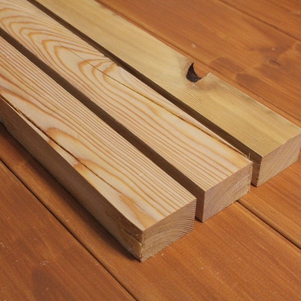 Restposten / B-Sortierung / Kantholz 40x60mm Sibirische Lärche